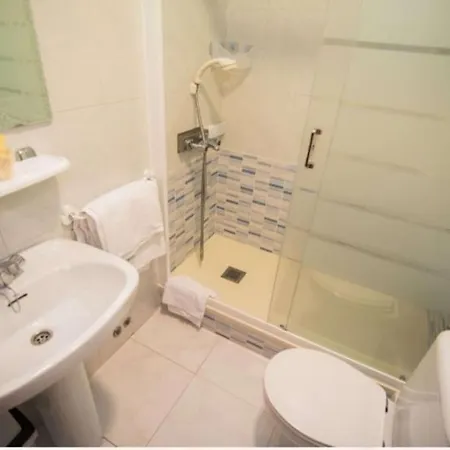 Guest house Hr La Marina *