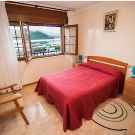 Hr La Marina Guest house *